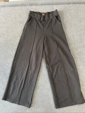 Lee Black Wide-Leg Knit Pull-On Pants (6)
